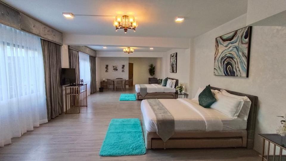 Casa La Silvinas Hotel & Event Resort Tagaytay City Exterior photo